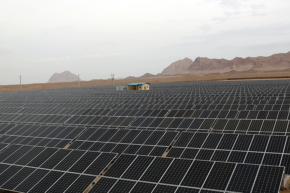 نیروگاه خورشیدی کارخانه تامین انرژی برق ایرانیان(تابان)